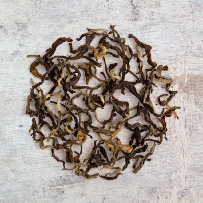 There are five reasons why loose leaf tea is better than tea bags! Comparison between loose Leaf Tea and Tea bag