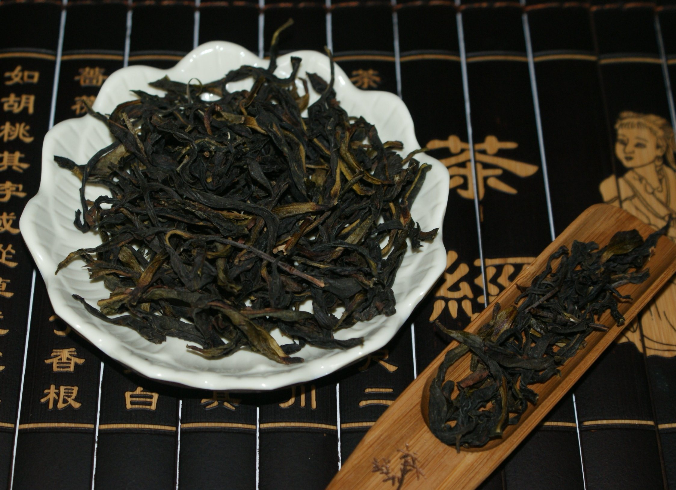 Early-Spring-Phoenix-Dancong-Oolong-Tea-Yashi-Xiang-Tea