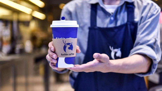The number of Luckin Coffee stores surpassed that of Starbucks China. Fortunately, 2021Q4's revenue soared by 87%, which is only one step away from making a profit.