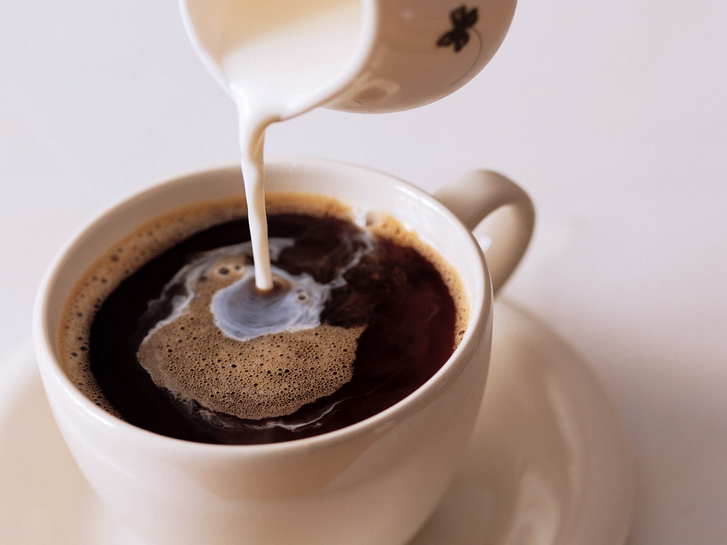 如何辨别ESPRESSO的品质、拿铁咖啡和卡布奇诺的异同