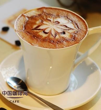 适量饮用咖啡可以调节体内糖和脂肪的代谢，有利于预防肥胖和糖尿病