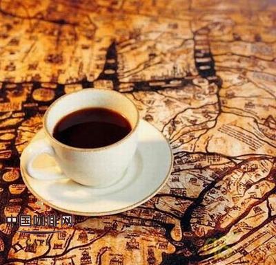 作为“东方饮料”的咖啡赋予了极大的西方意义