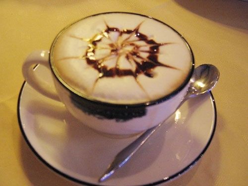 二月减肥季里DIY一杯美味的摩卡咖啡