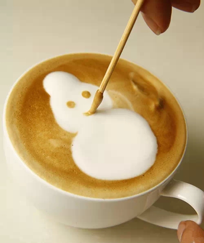 冬日也文艺：没什么比一杯卡通雪人咖啡，更适合眼下这季节！