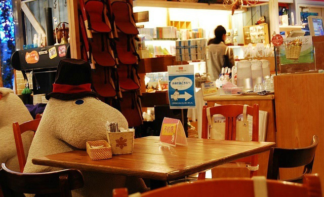 Plush toys with you drink coffee, not alone 7