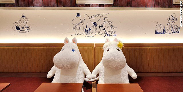 Plush toys with you drink coffee, not alone 1