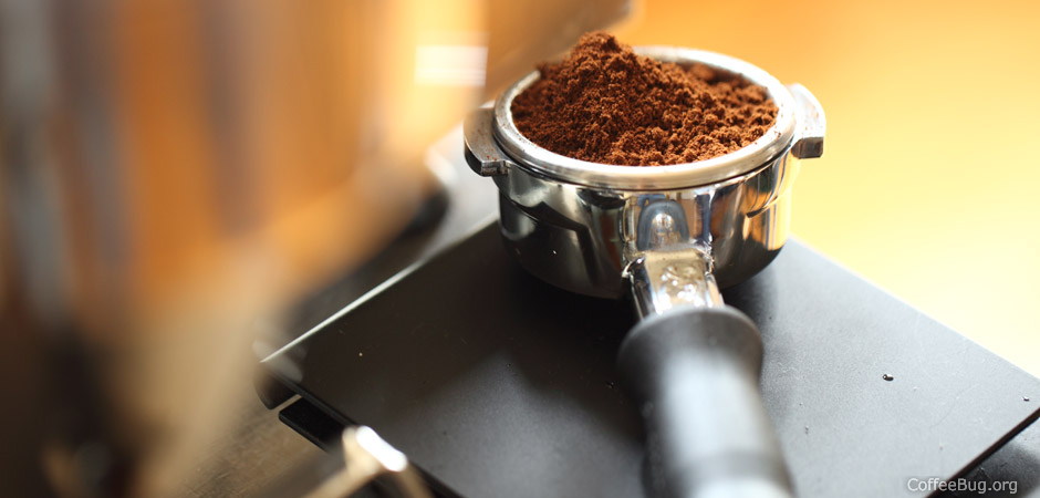 Espresso 意式浓缩咖啡 冲泡咖啡步骤 三
