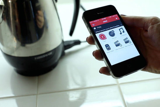 来看看如何用智能手机控制煮咖啡