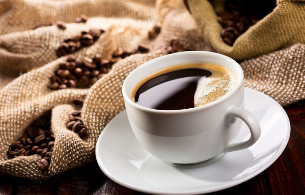 喝咖啡睡不着怎么办，睡前喝咖啡可能会改变生物钟