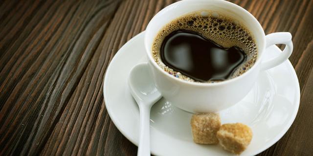 炭烧咖啡怎么冲好喝 喝炭烧咖啡的好处