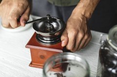 新手怎么买磨豆器/机？初学者适用磨豆机型号推荐